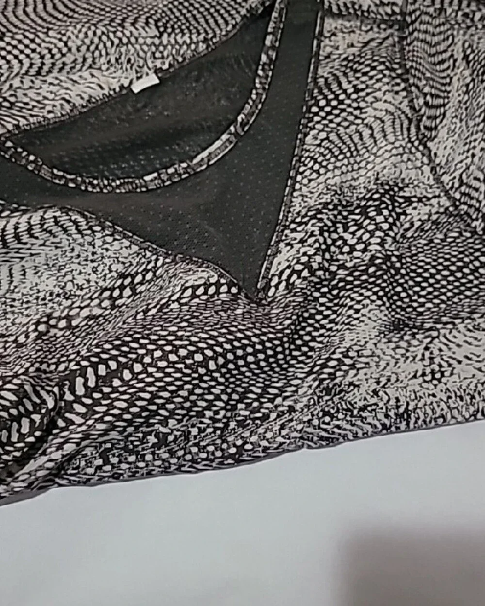 lululemon💎 athletica Olive Green Patterned Tank
